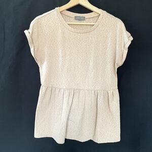 Hudson Bay light beige peach short sleeved shirt ruffle detail women's size S